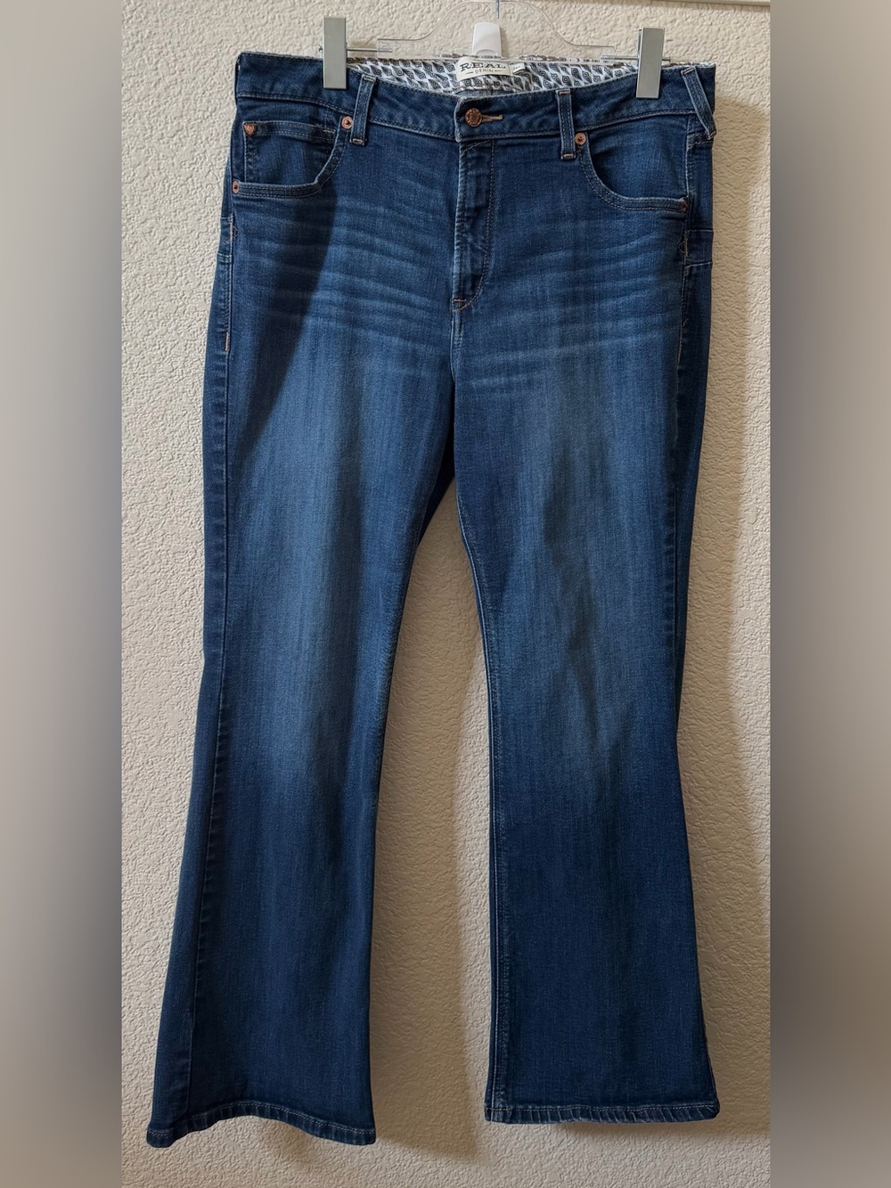 ARIAT Women's 34 short Real Ballary Boot Denim Jean Pennsylvania Wash 30" Inseam